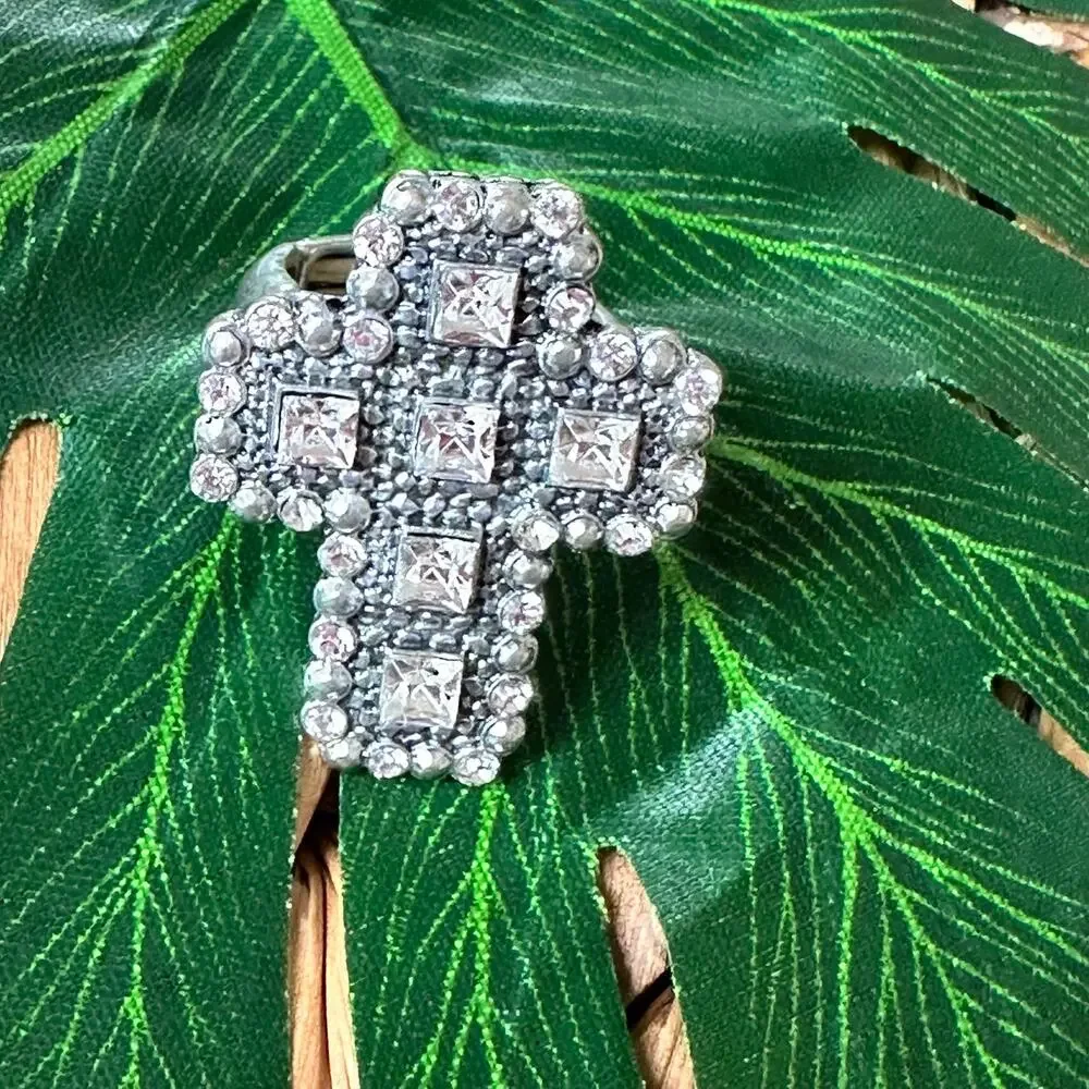 BOGO FREE CRYSTAL CROSS STRETCH RING